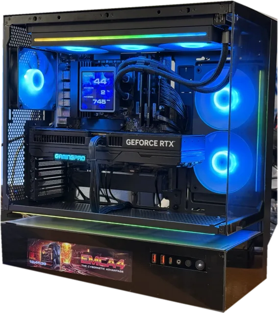 PC gaming EMCA4 con case Cougar e luci blu